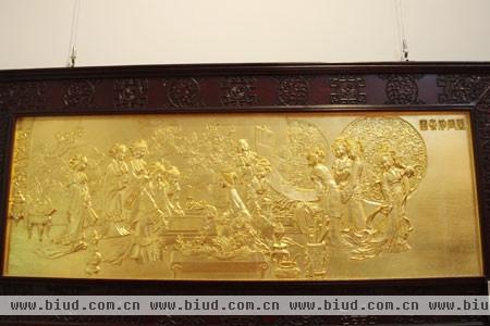 798华艺美术馆展出大连工艺师作品