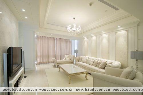 欧式新古典装修风格 大气的客厅风格
