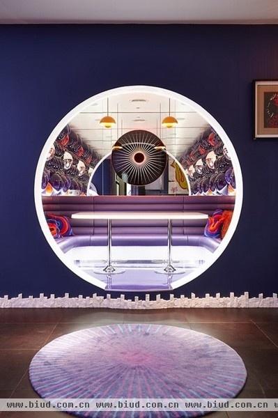 趣味十足 伦敦“蝙蝠洞”现代公寓设计(图)