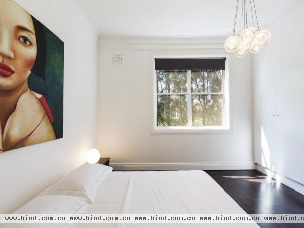 充满艺术风格气息的悉尼玫瑰湾现代小公寓