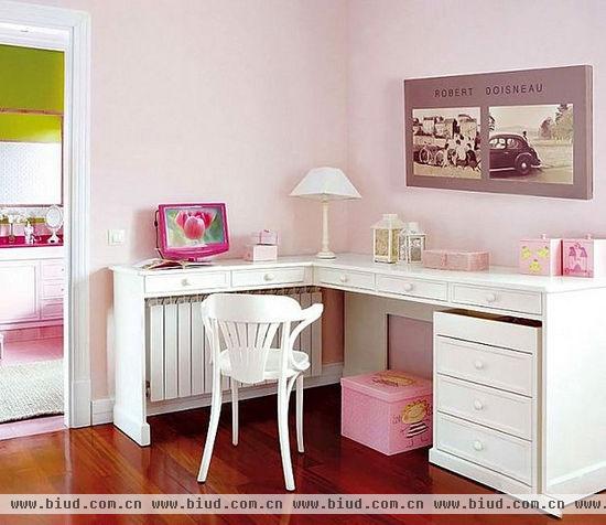 粉红色调的公主房设计 充满爱的儿童屋