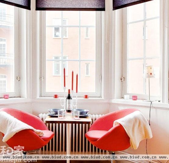 浪漫温馨一点都不能少 21平红色公寓飘窗幸福