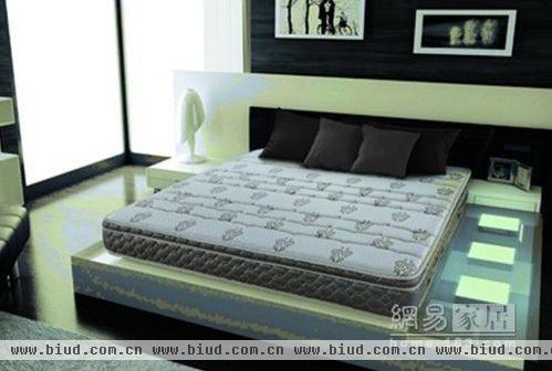 评测：穗宝PRO-S床垫 极简深睡源于至繁科技