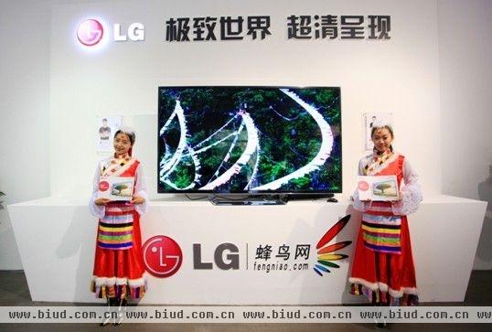 图：超大尺寸的LG 84″ULTRA HD超高清智能3D电视