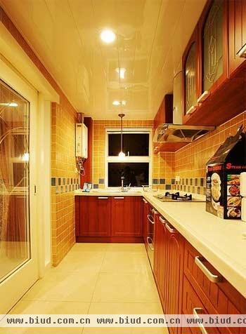长条形厨房设计精准把握不浪费空间