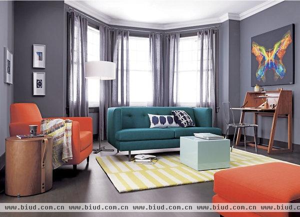 延续舒缓的视觉体验 宁静蓝让家具更亲人