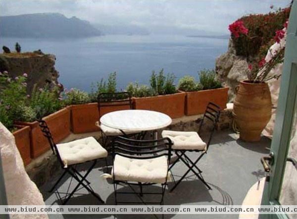 住在爱琴海 希腊圣托里尼岛洞穴屋酒店(组图)