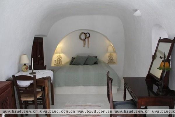 住在爱琴海 希腊圣托里尼岛洞穴屋酒店(组图)