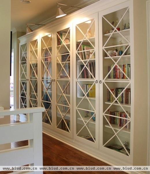 防尘实用 15款玻璃门书柜设计