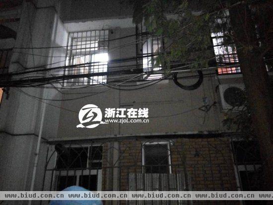 杭州一小区发生婆媳血案 媳妇砍死婆婆跳楼身亡