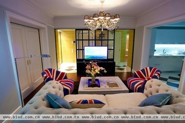 俄罗斯100平米英国主题优雅公寓(组图)