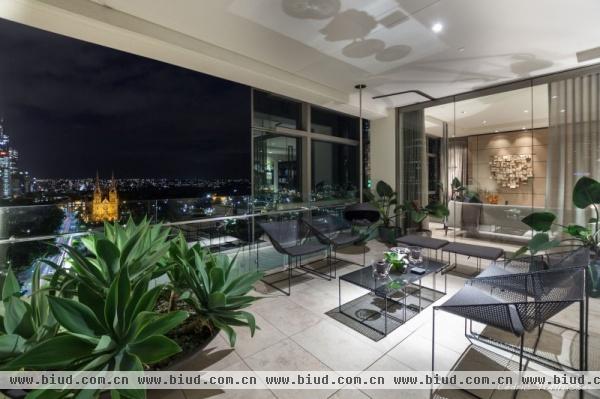 震撼的视觉享受 澳大利亚现代两室公寓(组图)