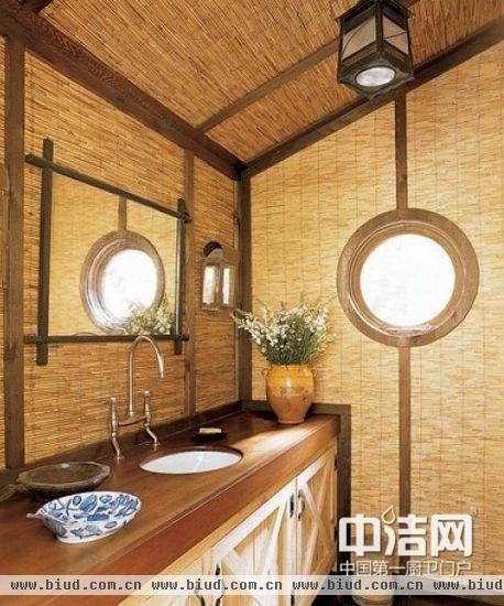 浴室镜与台盆的暖色巧妙搭配 冬天不寒冷(图)