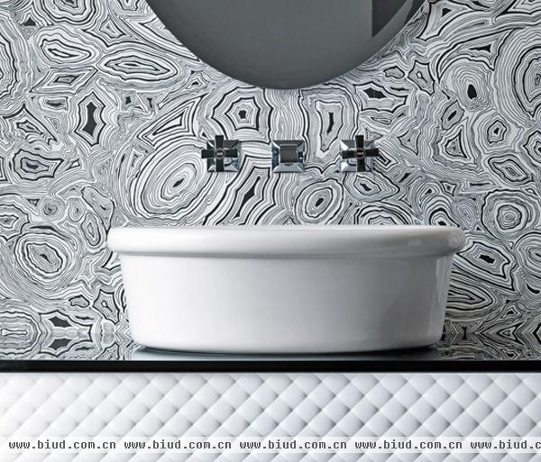 黑与白 华丽而简洁的浴室家具