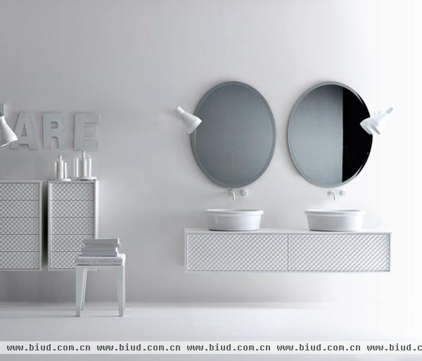 黑与白 华丽而简洁的浴室家具