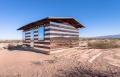 艺术家沙漠打造“透明”木屋 如海市蜃楼