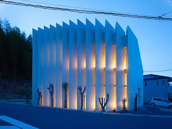 日本独立小住宅——向日之家窄窗设计