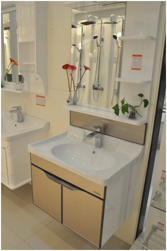 劳达斯2013年新品PVC浴室柜BC145D(“靓”系列)