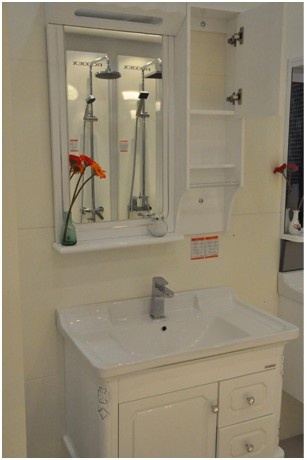劳达斯2013年新品PVC浴室柜BC149D(“雅”系列)