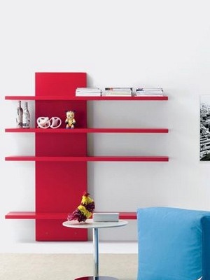  现代感的红色书架
