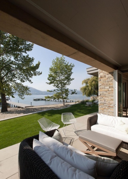 加拿大奥肯那根湖湖畔住宅 超唯美湖景餐厅