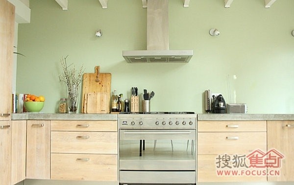 当厨具成为一种装饰 20款创新厨房收纳方案