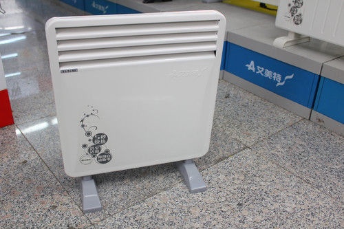 空调PK电暖器 编辑教你选购家电抵寒冬