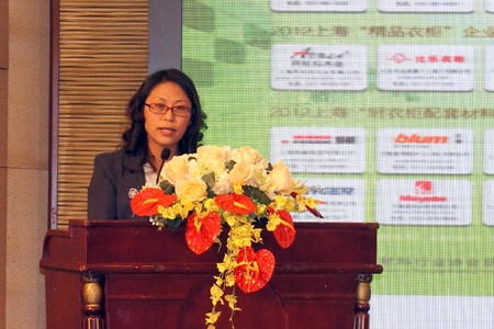 上海市建筑材料行业协会厨柜衣柜分会秘书长 邓翠平