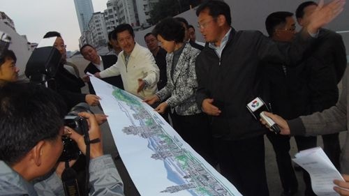 蒙娜丽莎3000平米瓷艺工程扮靓江门城市隧道