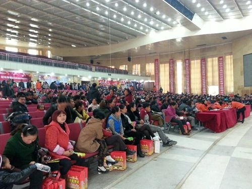 小县城大收获 冠珠陶瓷资源家博会受热捧