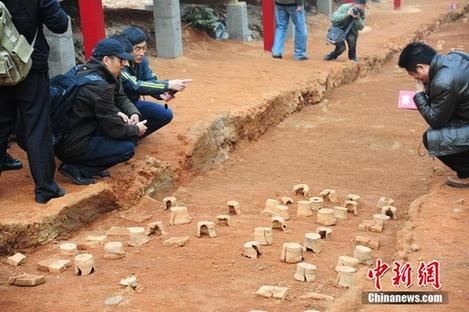 景德镇发现唐代最长龙窑遗迹 长达78.8米