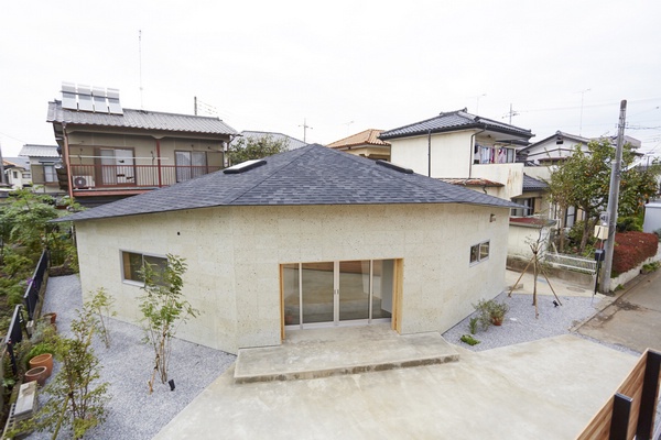 既开放又私密 向心式结构的日本住宅设计(图)