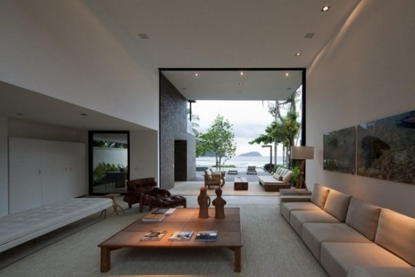 建筑之美溶于自然中 巴西Baleia现代公寓(图)