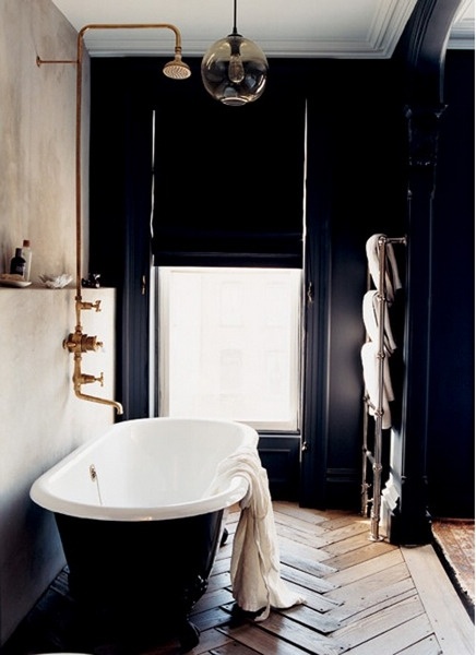 经典时尚 19个黑色卫浴设计