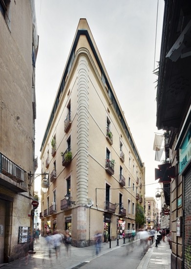 老房子的惊人改造 巴塞罗那现代时尚公寓(图)