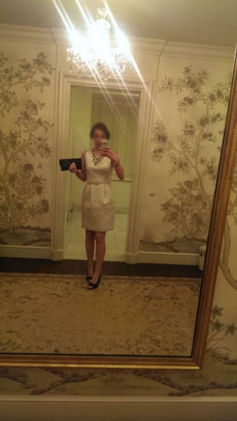 美国一女子白宫浴室自拍照引网友疯传猜疑