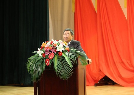 中国林产工业协会高级顾问 张森林