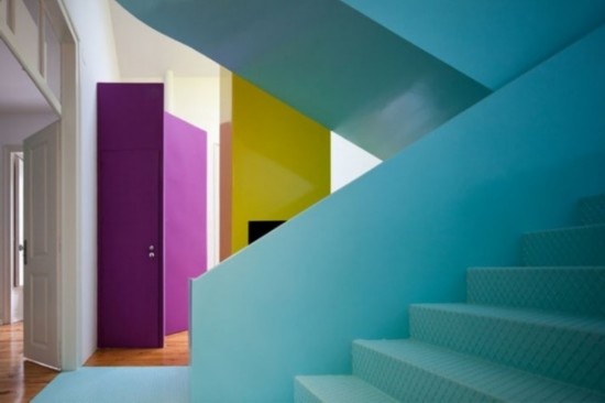 联排别墅的颠覆改造 充满色彩的文艺范儿之家