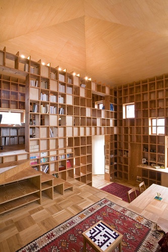 日本书房设计：被书香与木板包围的幸福生活