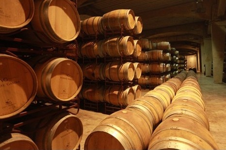 VicenteGandia酒庄的酒窖
