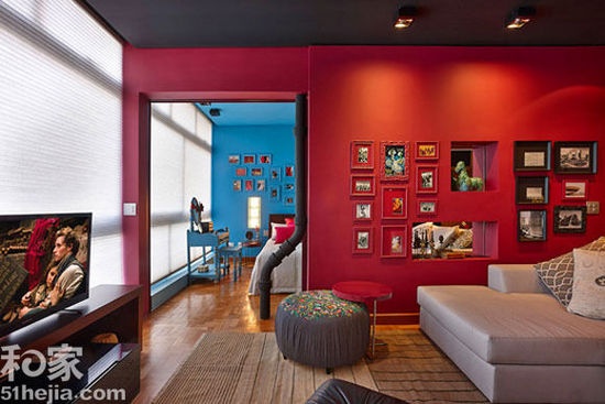 大胆配色划空间 亮色个性公寓设计