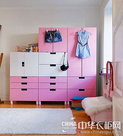 女生卧室单品推荐 靓丽颜色衣柜为空间添活力