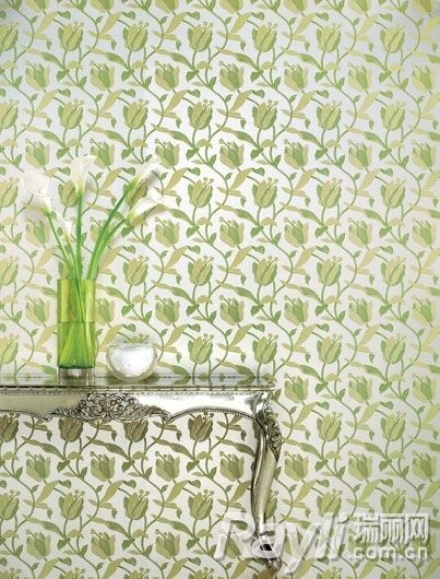 舒雅室 绿色郁金香图案的壁纸，迷人芬芳。　