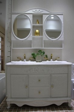 　“真空压塑”可以实现多种油漆无法达到的装饰效果，为卫浴空间装修带来更丰富的选择