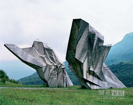 现实中的科幻建筑?南斯拉夫二战纪念碑