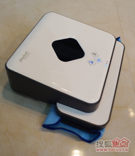 iRobot Braava320