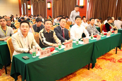 左起：解长瑜，刘恺，张仁，王东喜