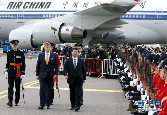 习近平会见荷兰国王威廉－亚历山大