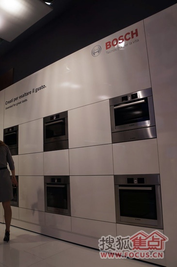 2014米兰展精彩看点：德国博世厨房新品 烤箱