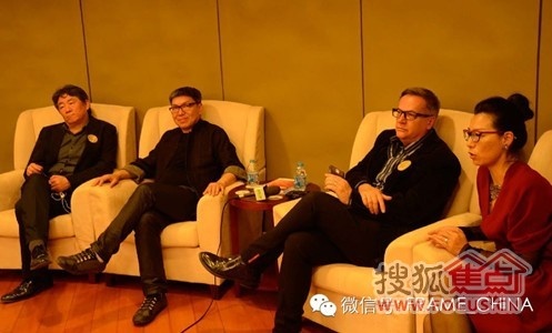 左一：中央美术学院副院长——谭平 左二：著名设计师，北京集美组设计总监——梁建国 右二：法国巴黎美术学院院长——托尼•布朗